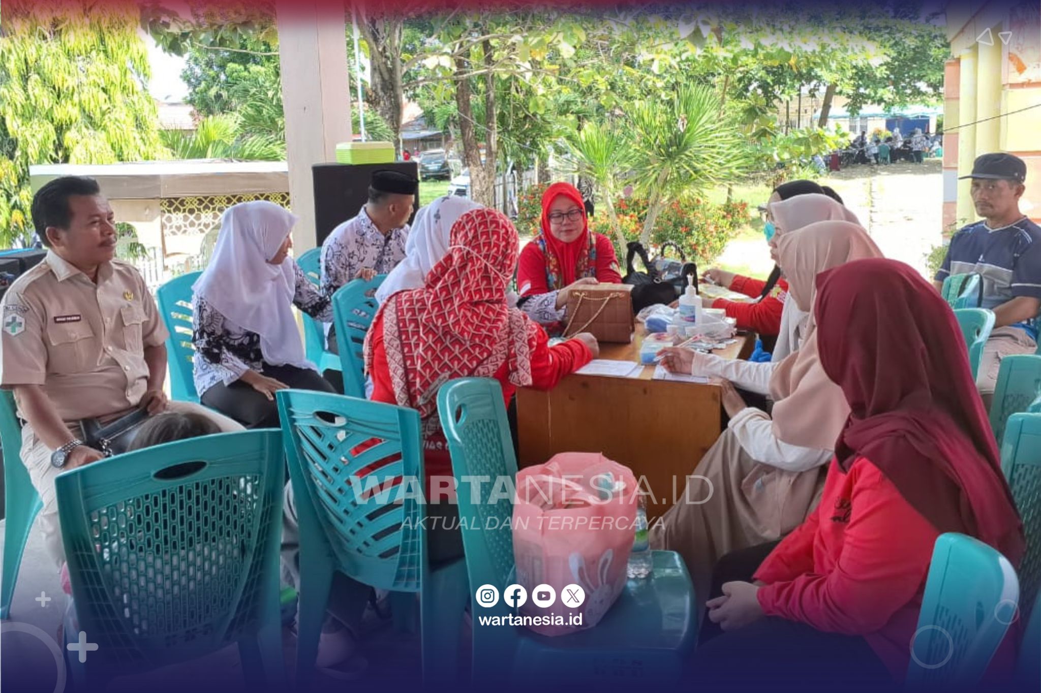 Puskesmas Kecamatan Buntulia menggelar pemeriksaan gratis di moment peringatan Hari Guru Nasional 2025.