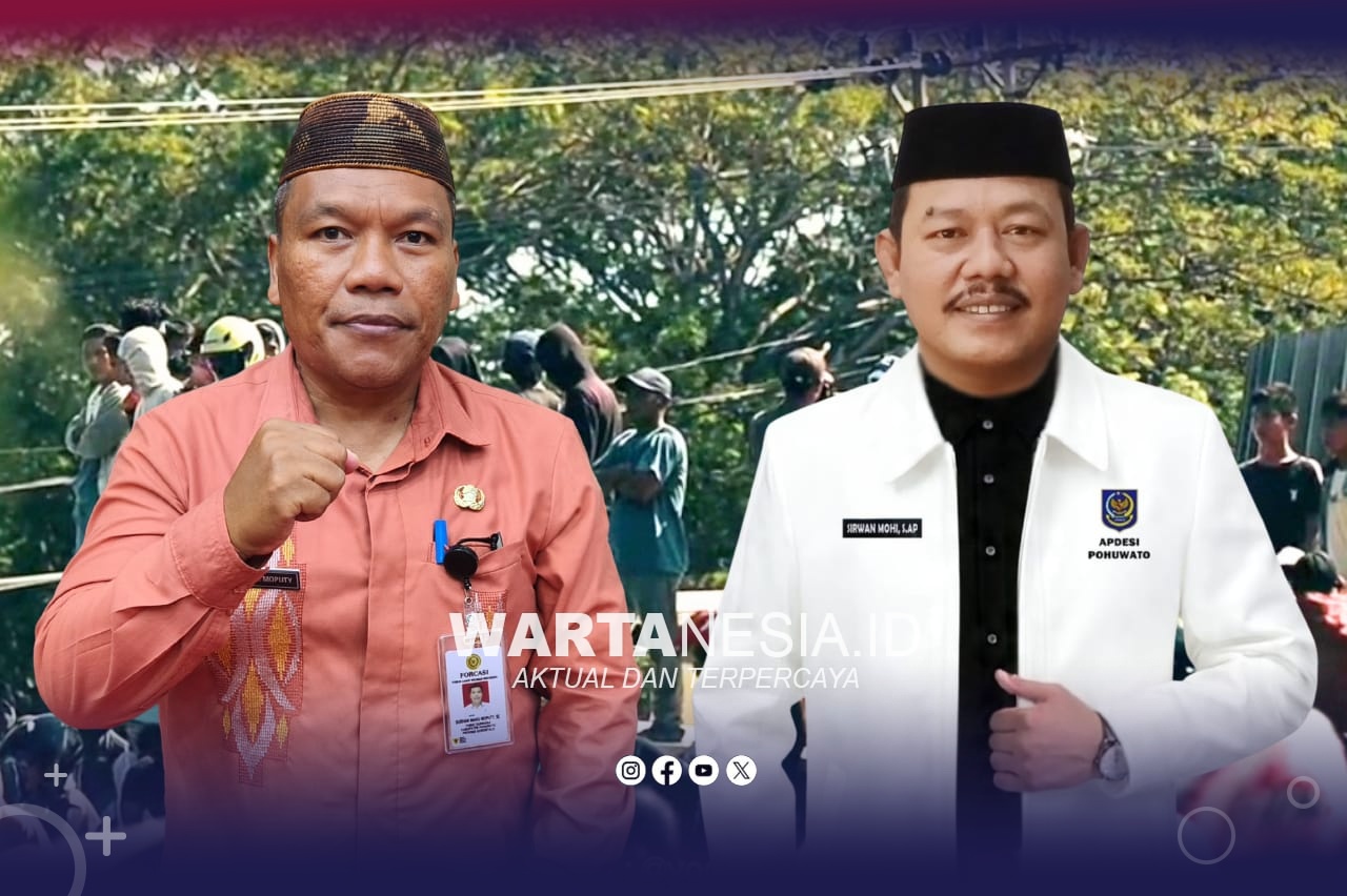 Ketua Forcasi Pohuwato, Burhan Moputi dan Ketua APDESI Pohuwato, Sirwan Mohi (putih), (Istimewa)
