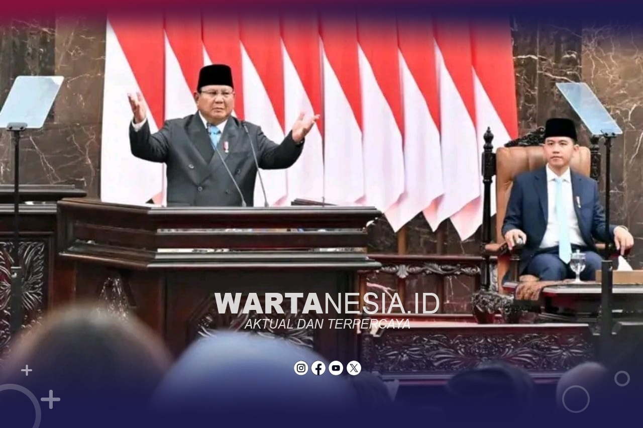 Presiden Prabowo Subianto menyampaikan pidato pada Rapat Paripurna DPR RI ke-19 Masa Persidangan V Tahun Sidang 2025–2026 dalam rangka Penyampaian Kerangka Ekonomi Makro (KEM) dan Pokok-Pokok Kebijakan Fiskal (PPKF) Rancangan Anggaran Pendapatan dan Belanja Negara (RAPBN) Tahun Anggaran 2027 yang digelar di Ruang Rapat Paripurna Gedung Nusantara MPR/DPR/DPD RI, Jakarta, Rabu (20/05/2026). Foto. Kementerian Sekretariat Negara RI