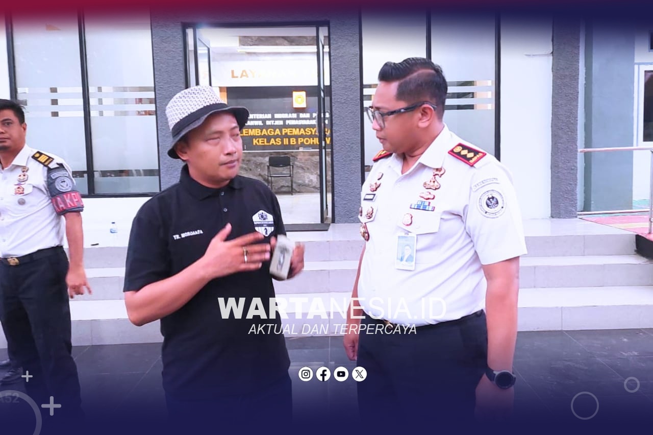 Pendiri YR Tim saat melakukan kunjungan silaturahmi ke Lapas Kelas II B Pohuwato, Kamis (4/6/2026).