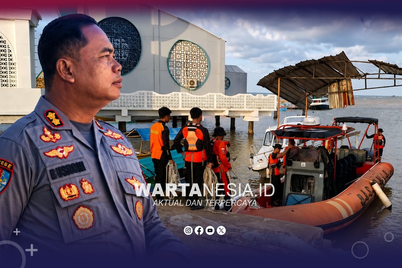 Kerahkan Tim Polairud, Kapolres Pohuwato Pimpin Pencarian Speedboat Hilang Kontak di Teluk Tomini. (Alex/Humas)