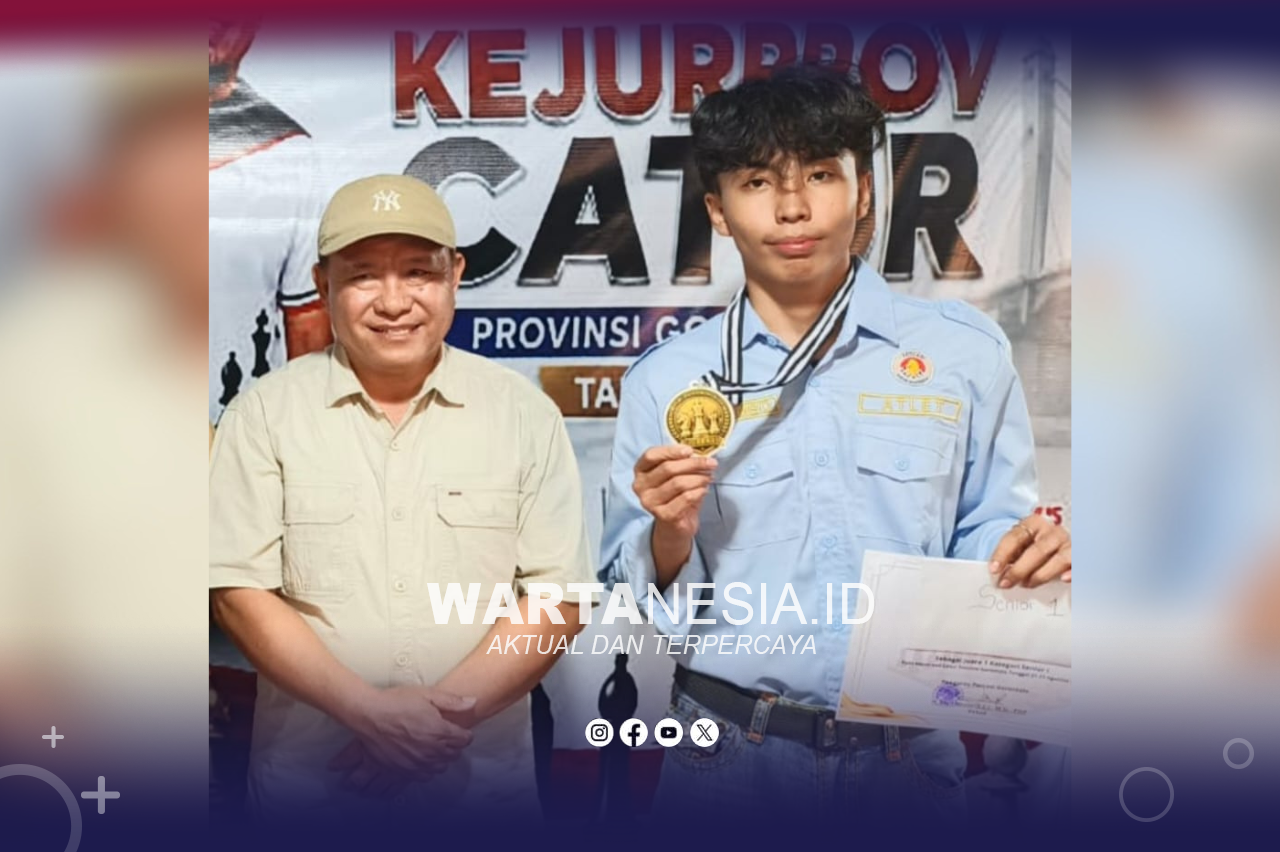 Aji Pombo, bersama Ketua Percasi Provinsi Gorontalo, Beni Nento (topi). (Foto/Percasi Provinsi Gorontalo).