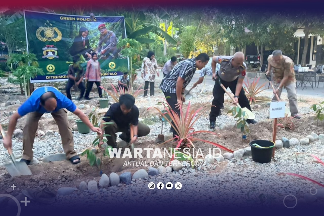 Penanaman pohon oleh Ditreskrimsus Polda Gorontalo. (Dok, Istimewa) Penanaman pohon oleh Ditreskrimsus Polda Gorontalo. (Dok, Istimewa)