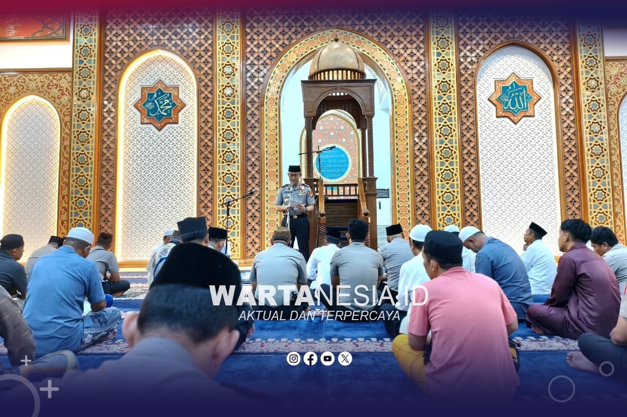 Subuh berjamaah Polda Gorontalo dan Masyarakat. (Dok, Istimewa)