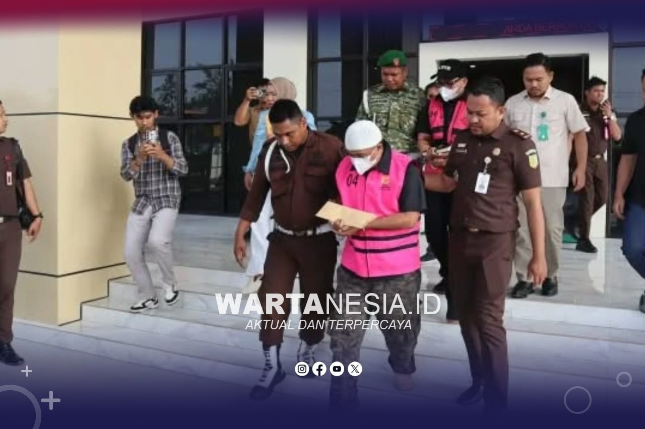 Kejaksaan Negeri Gorontalo Utara saat menahan tersangka Korupsi Masjid Blok Plan. (Dok, Isitmewa)