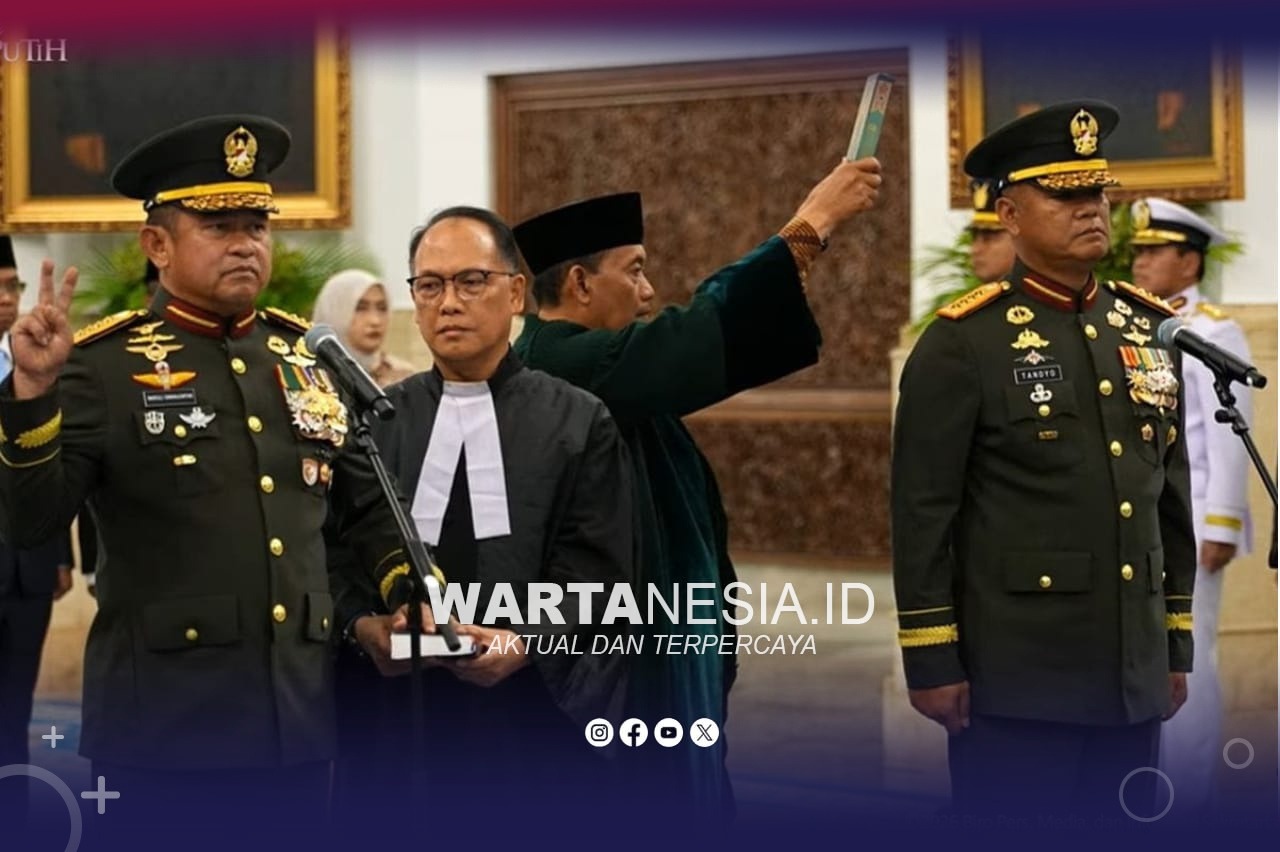 Pelantikan Jenderal TNI Maruli Simanjuntak sebagai Wakil Panglima TNI dan Jenderal Tandyo Budi Revita sebagai Kepala Staf TNI AD di Istana Negara. (Dok, Istimewa)
