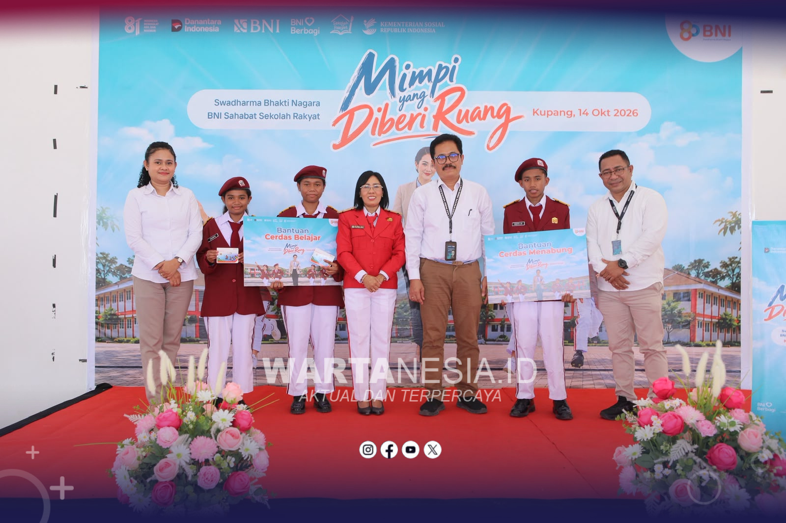 BNI Apresiasi Siswa Berprestasi dan Guru SRT 1 Kabupaten Kupang BNI Apresiasi Siswa Berprestasi dan Guru SRT 1 Kabupaten Kupang