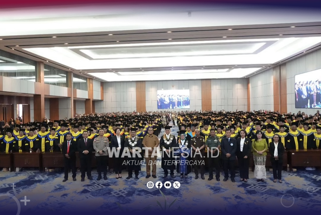 Gubernur NTT Ajak Lulusan UT Kupang Berwirausaha dan Bangun Daerah